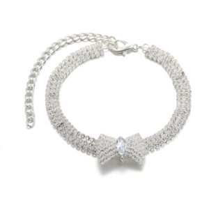 A2527 Collar para perros con mucho strass y moño decorativo